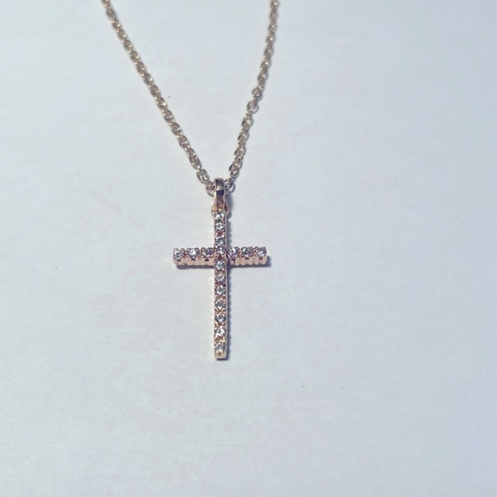 Vintage 18k gold and Diamond cross # g50